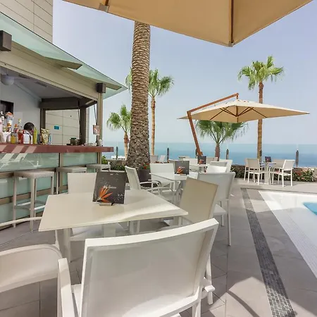 Klayman Diamond Apartahotel