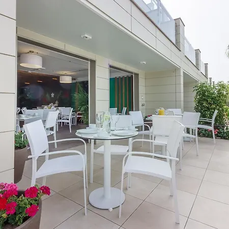 Klayman Diamond אקנטילדו דה לוס גיגנטס