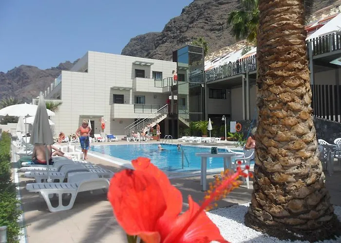 Klayman Diamond Aparthotel